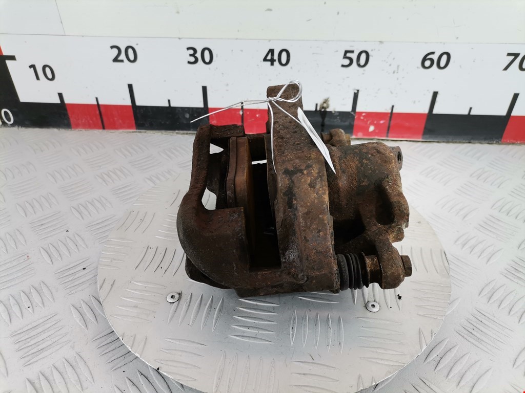 Суппорт передний правый VOLKSWAGEN Transporter T4 1990-2003