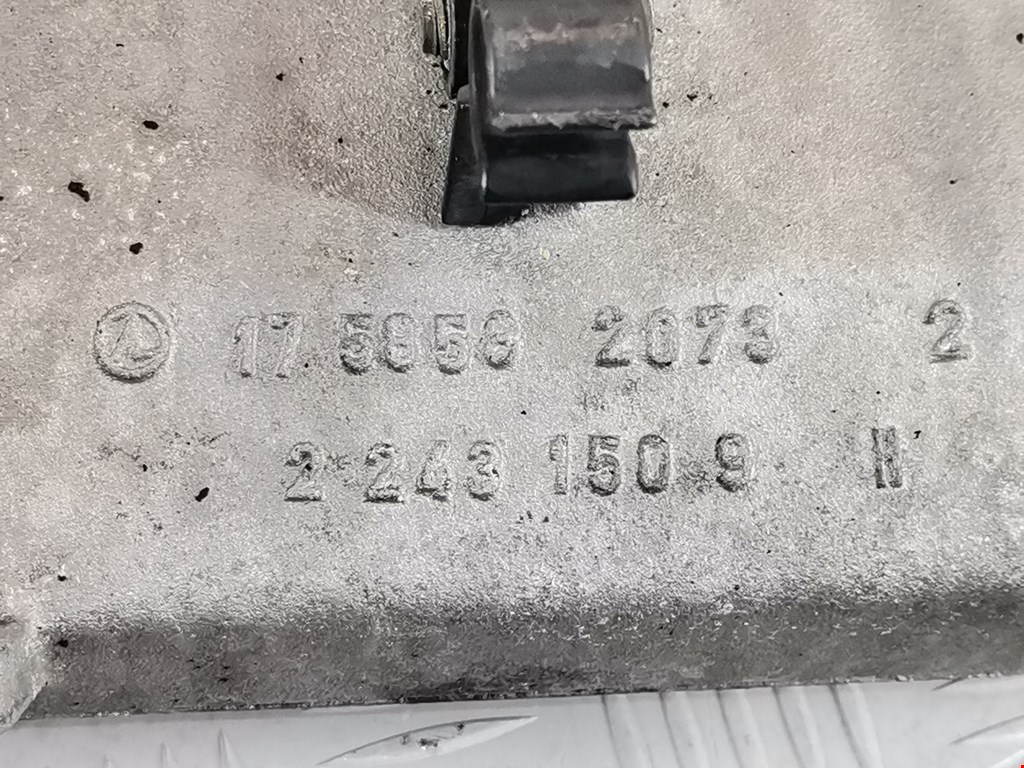 Коллектор впускной LAND ROVER Range Rover 1994-2002