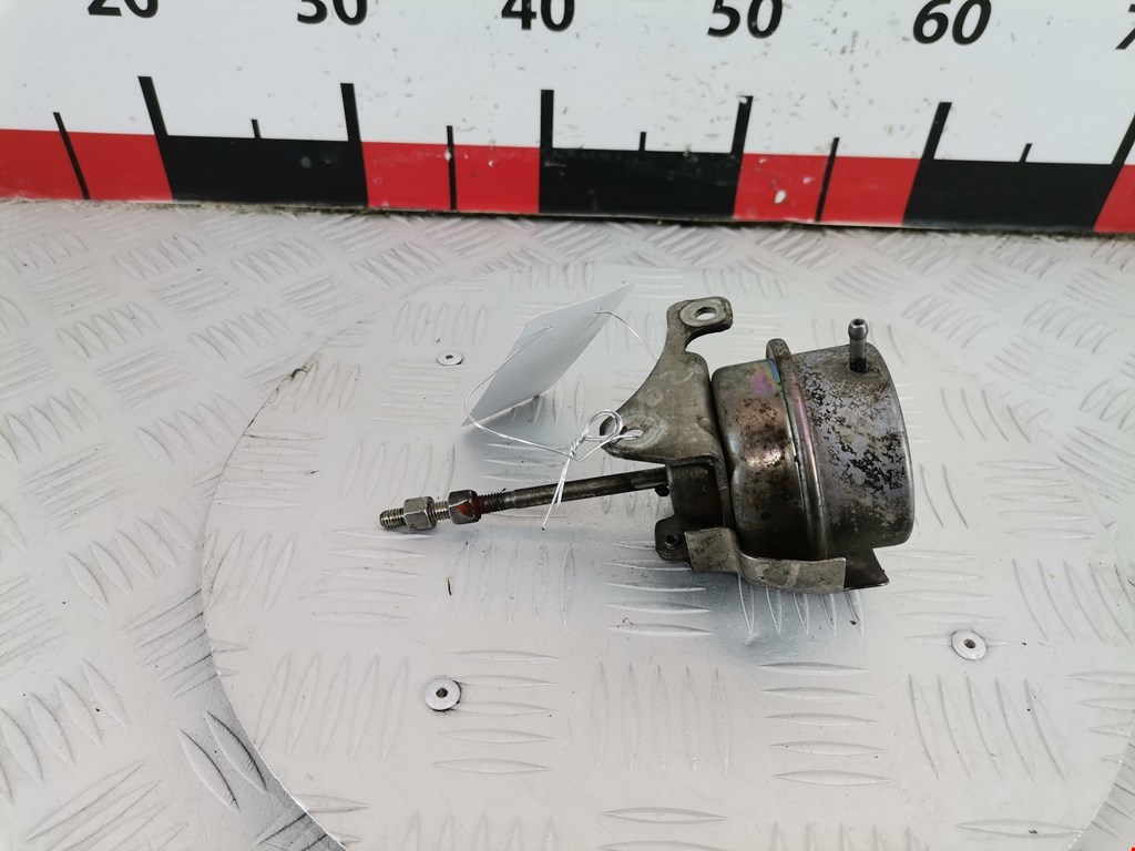 Моторчик привода (положения воздушных) заслонок (актуатор сервопривода турбины) RENAULT Megane II 2002-2009