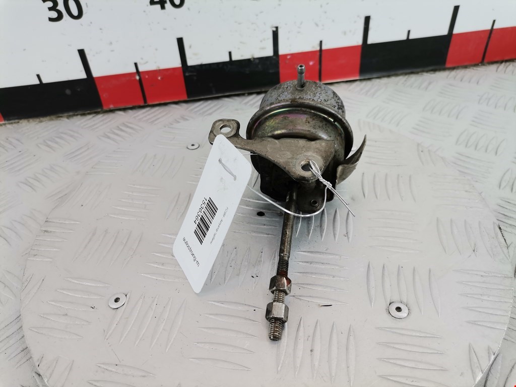 Моторчик привода (положения воздушных) заслонок (актуатор сервопривода турбины) RENAULT Megane II 2002-2009