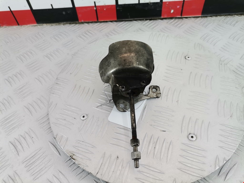 Моторчик привода (положения воздушных) заслонок (актуатор сервопривода турбины) RENAULT Megane II 2002-2009