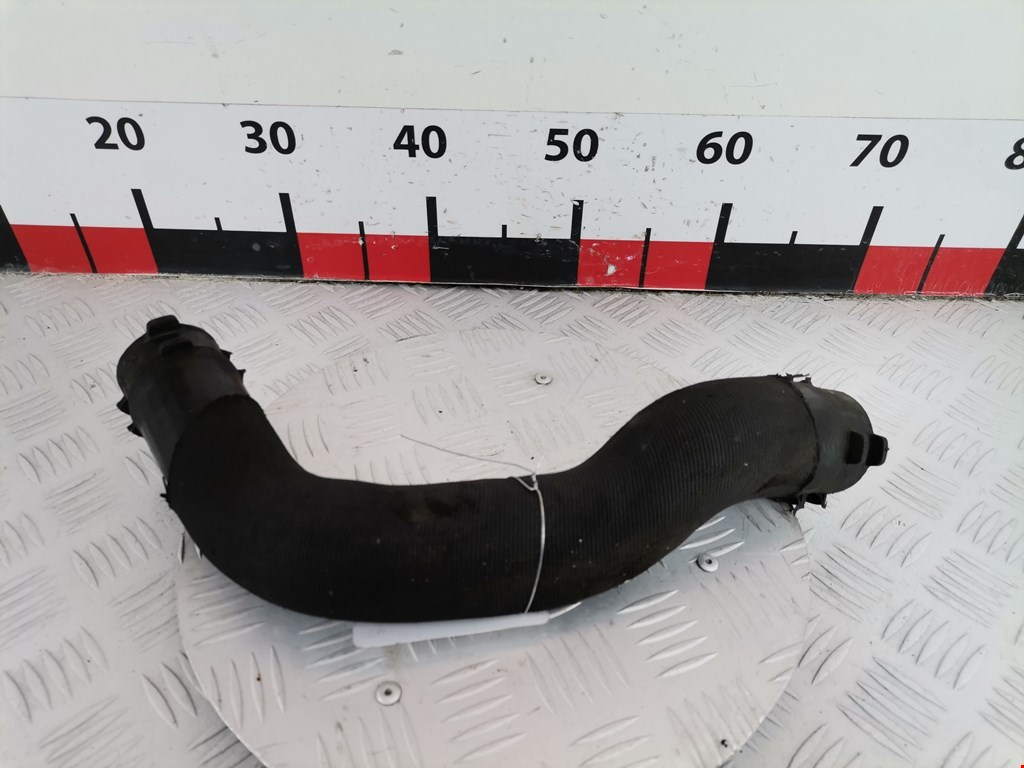 Патрубок интеркулера AUDI A8 D3 2003-2010