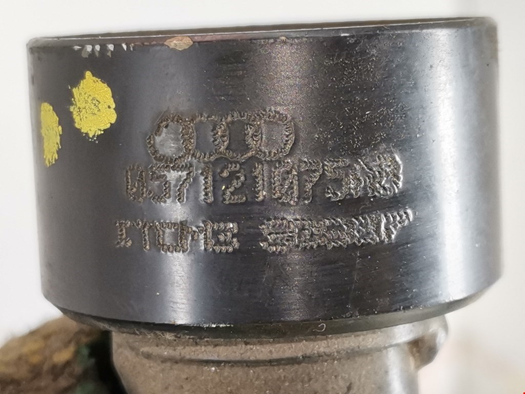 Патрубок AUDI A8 D3 2003-2010