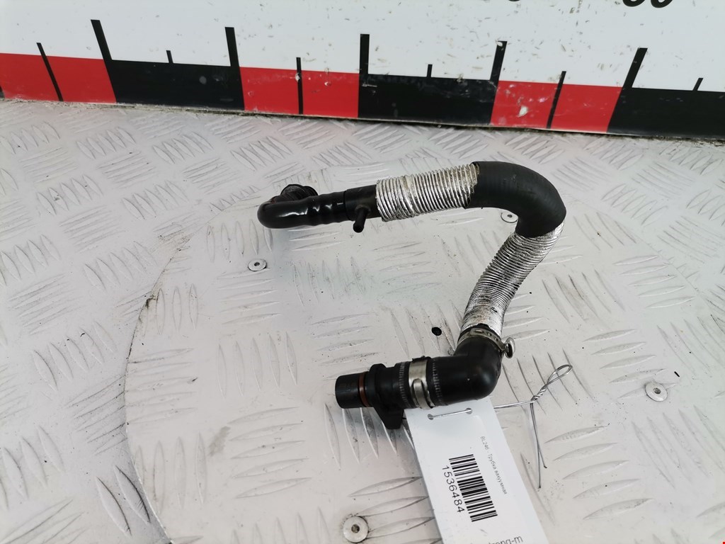 Трубка вакуумная AUDI A8 D3 2003-2010