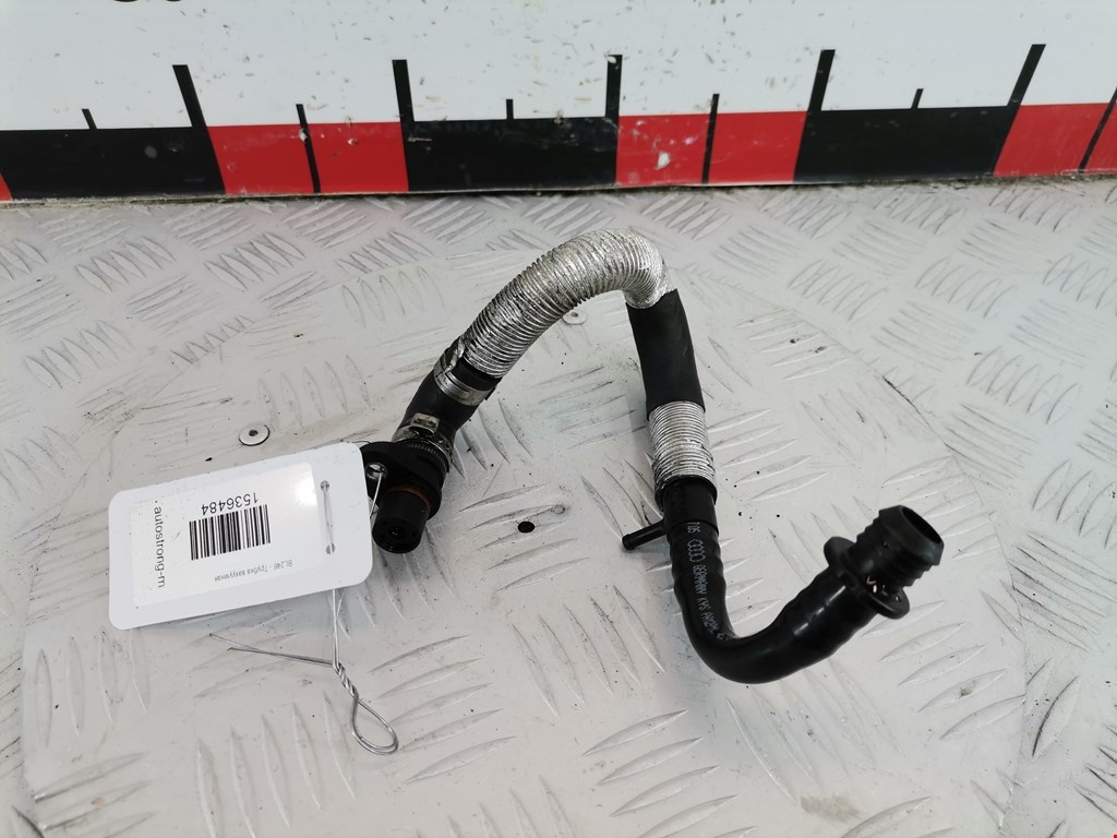 Трубка вакуумная AUDI A8 D3 2003-2010