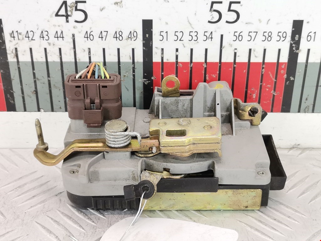 Замок двери передней правой PEUGEOT 807 2002-2014