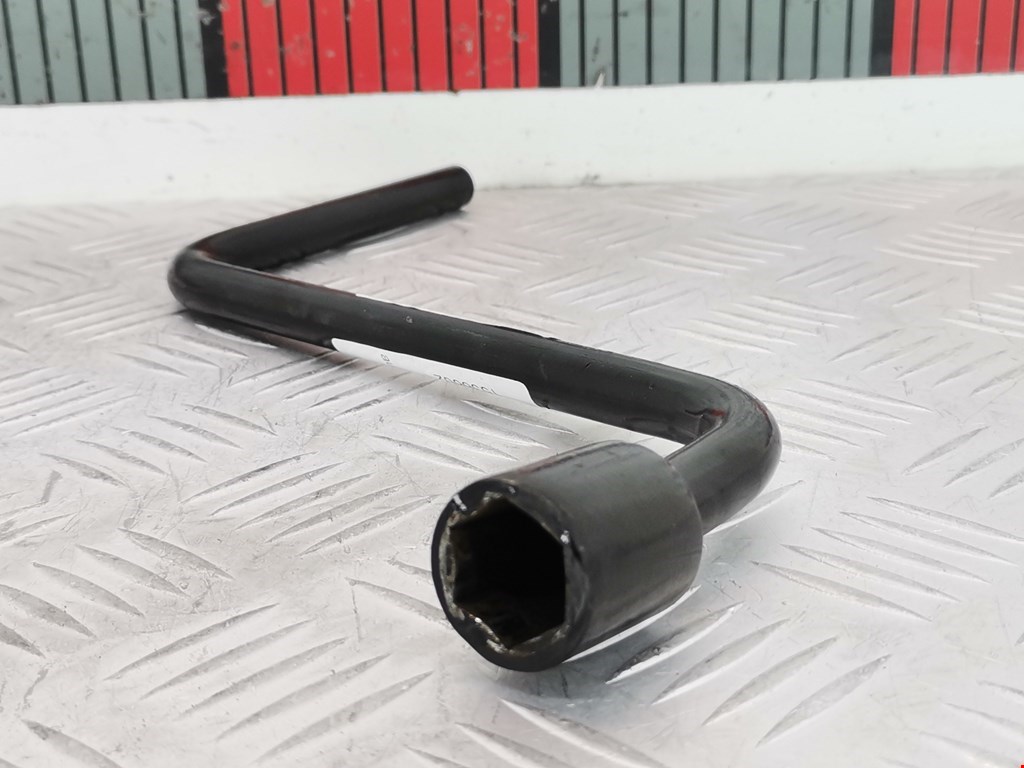 Ключ балонный PEUGEOT 607 2000-2010