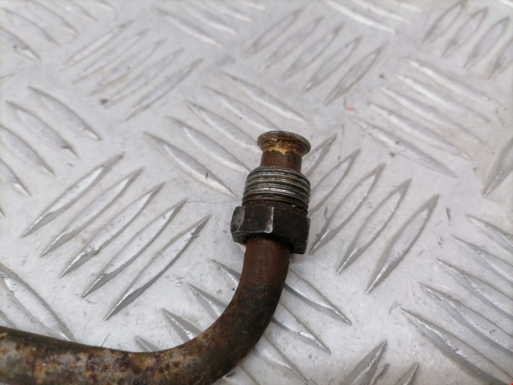 Трубка масляная FORD Fiesta 1995-2001