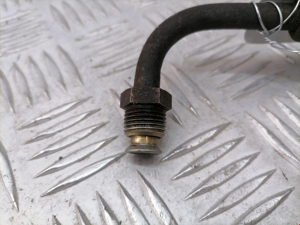 Трубка масляная FORD Fiesta 1995-2001