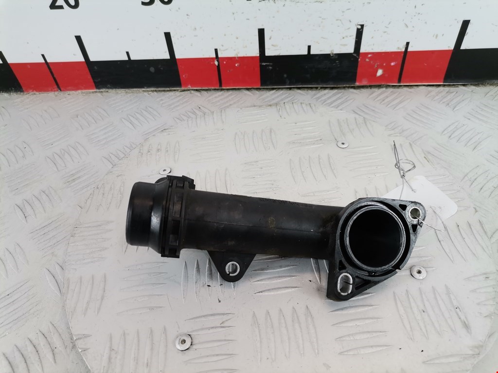 Тройник системы охлаждения BMW 3er E90/E91 2005-2012