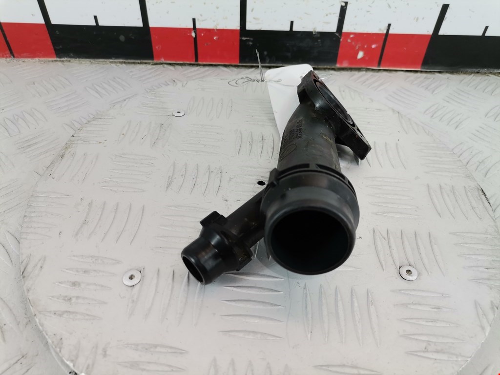 Тройник системы охлаждения BMW 3er E90/E91 2005-2012