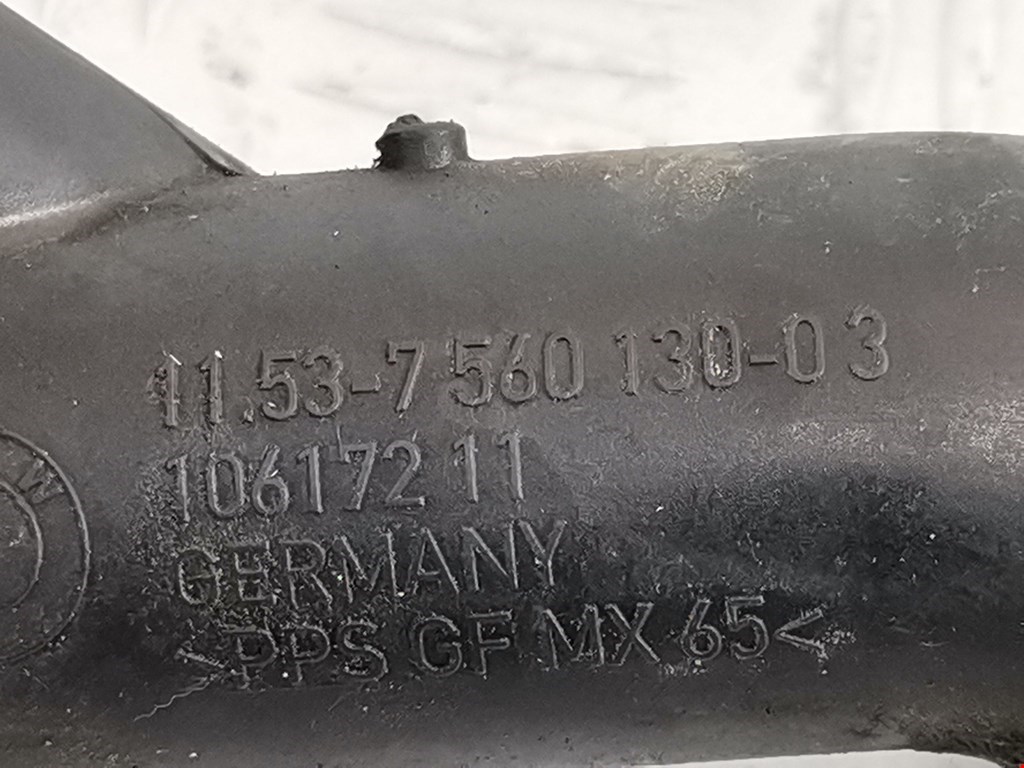 Тройник системы охлаждения BMW 3er E90/E91 2005-2012