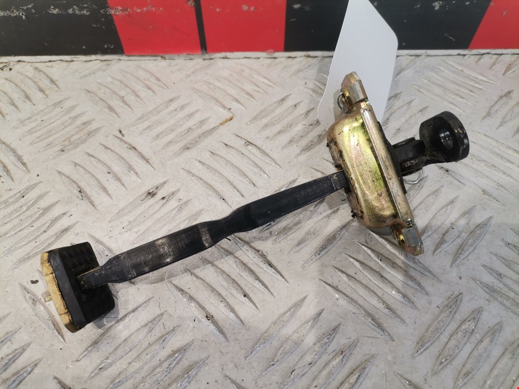 Ограничитель открывания двери HYUNDAI Santa Fe SM/ Classic 2000-2012