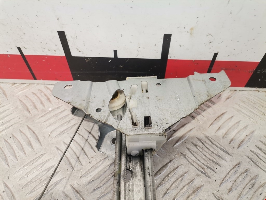 Стеклоподъемник задний правый PEUGEOT 307 2001-2008