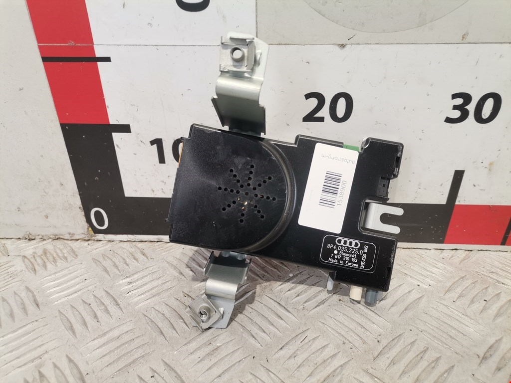 Усилитель антенны AUDI A3 8P 2003-2013