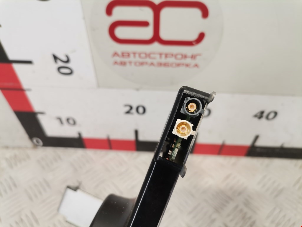 Усилитель антенны AUDI A3 8P 2003-2013