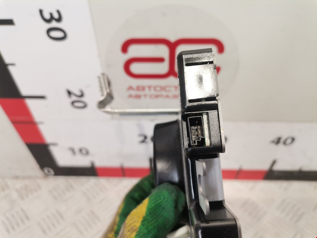 Усилитель антенны AUDI A3 8P 2003-2013