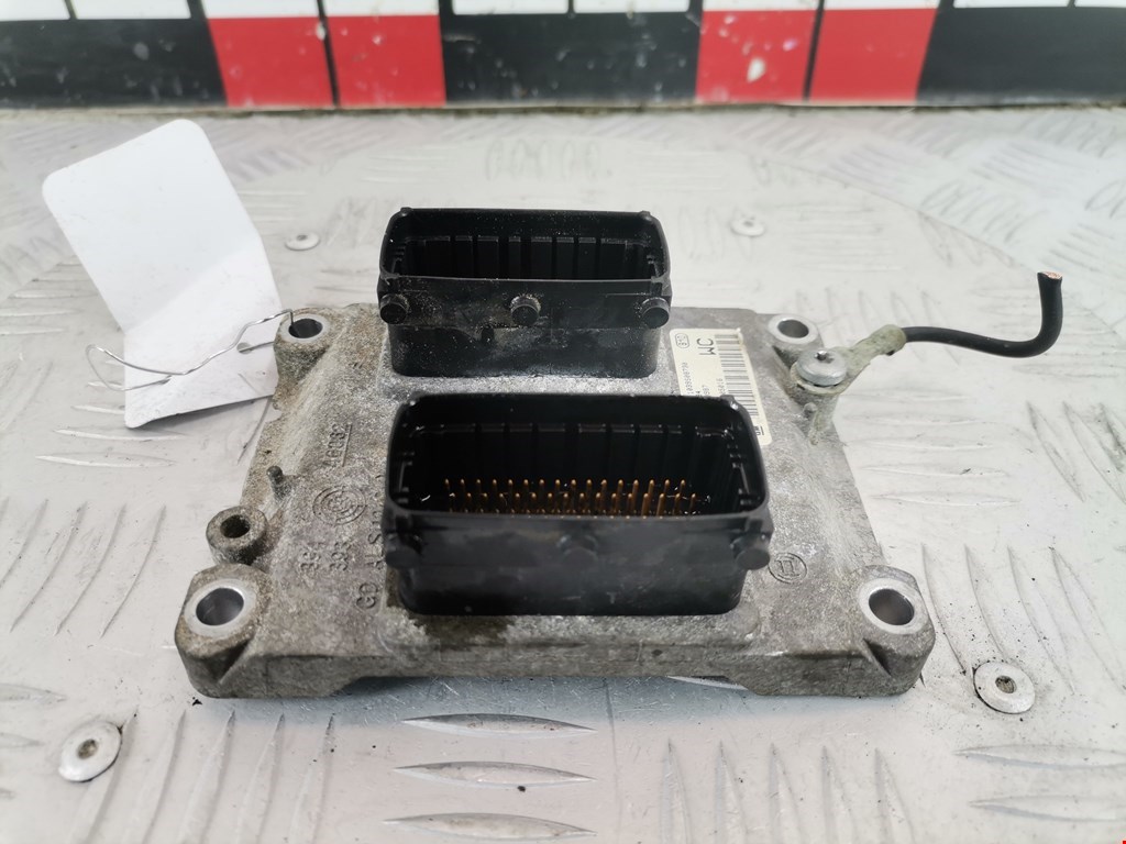 Блок управления двигателя (ЭБУ) OPEL Tigra B 2004-2009