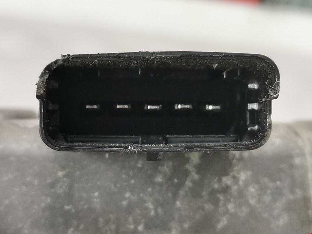 Моторчик стеклоочистителя передний CITROEN C4 Picasso 2006-2013