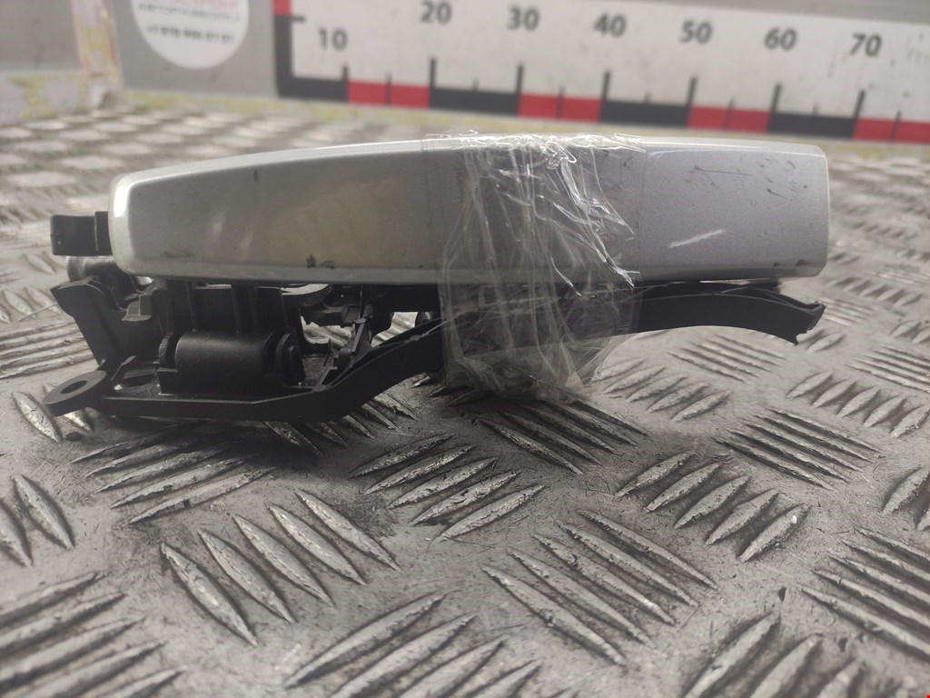 Ручка двери передней наружная левая OPEL Astra H/Family 2004-2015