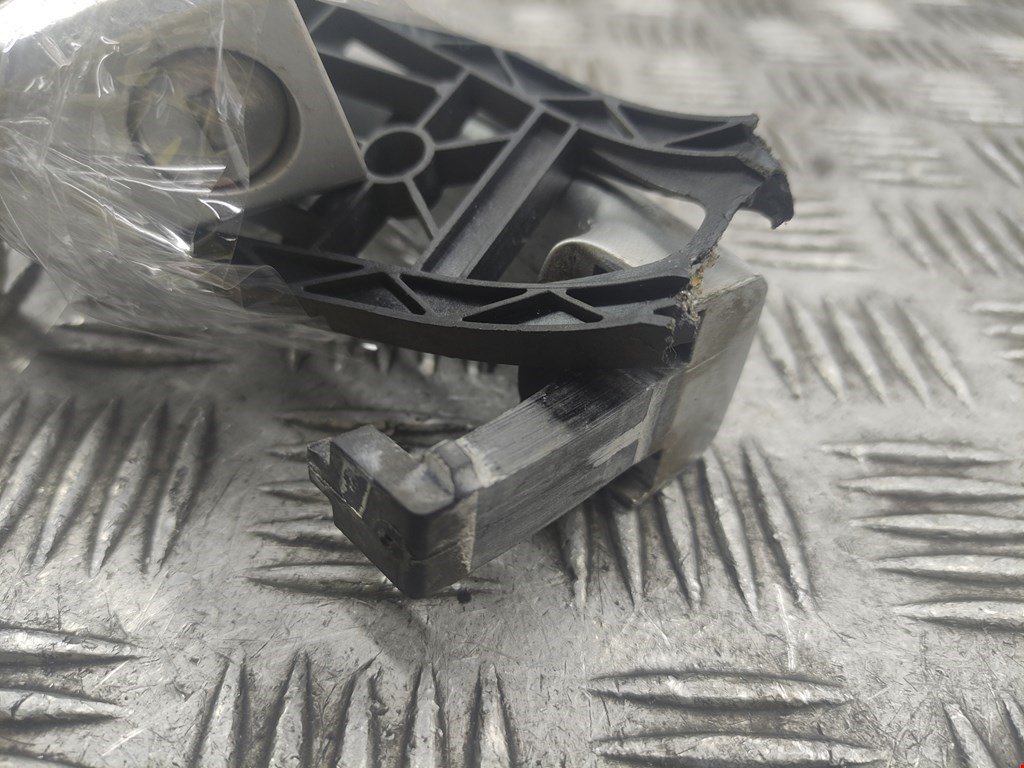 Ручка двери передней наружная левая OPEL Astra H/Family 2004-2015