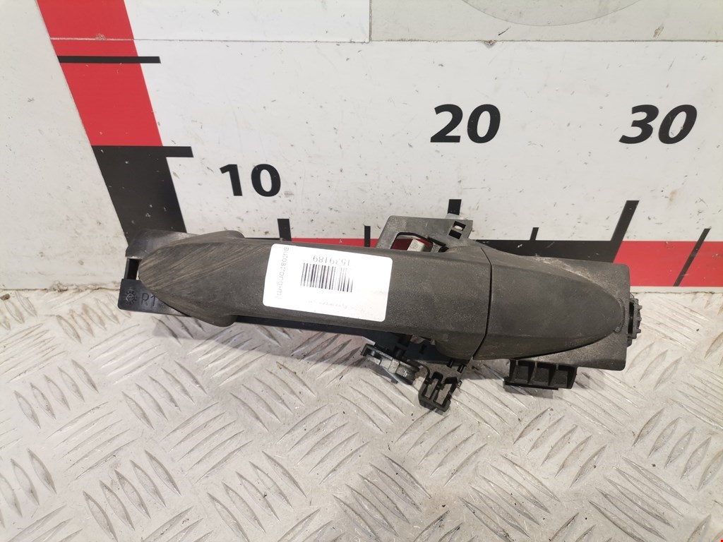 Ручка двери задней наружная правая FORD Fiesta 2008-2012