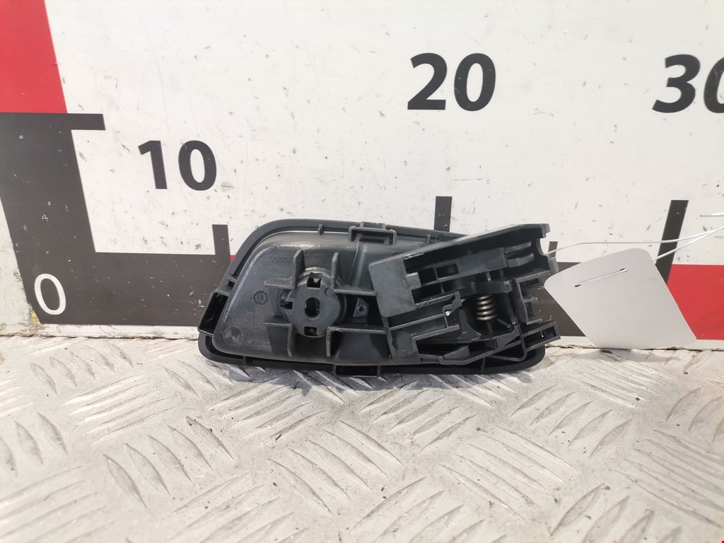 Ручка дверная задняя внутренняя правая FORD Fiesta 2008-2012
