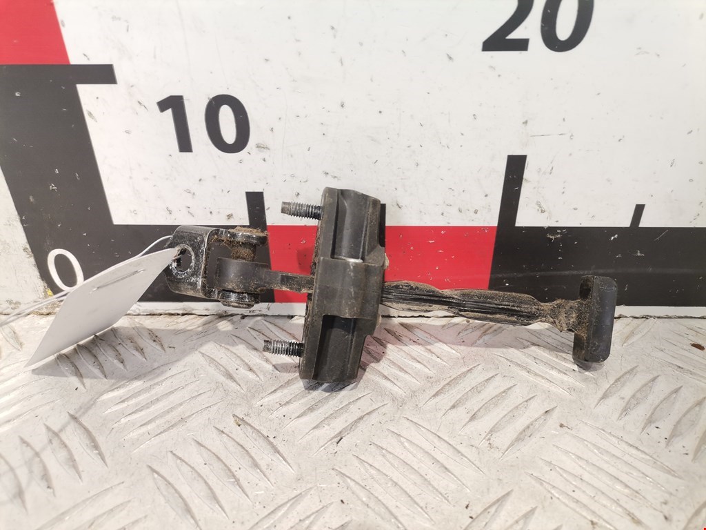 Ограничитель открывания двери FORD Fiesta 2008-2012