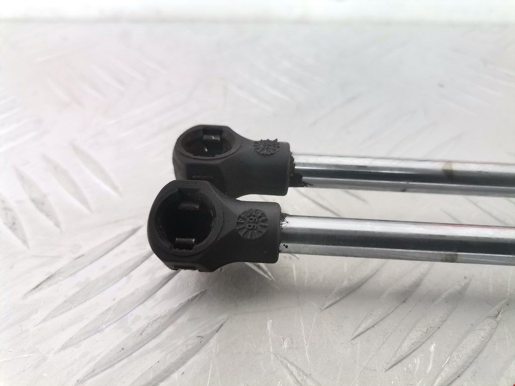 Амортизатор крышки (двери) багажника RENAULT Safrane 1992-2000