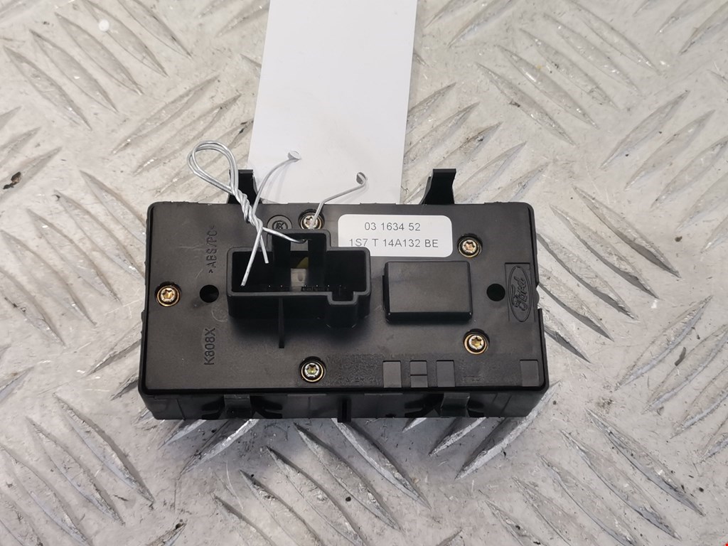 Блок управления стеклоподъемниками FORD Mondeo III 2000-2007