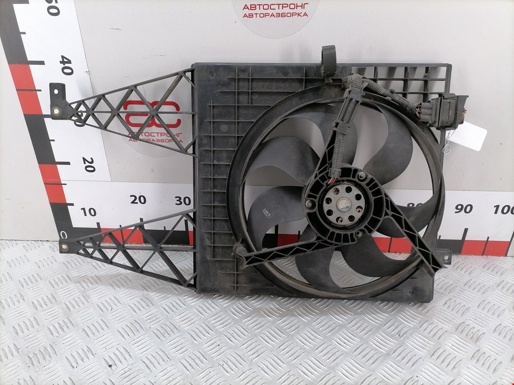 Вентилятор радиатора основного AUDI A3 8L 1996-2003