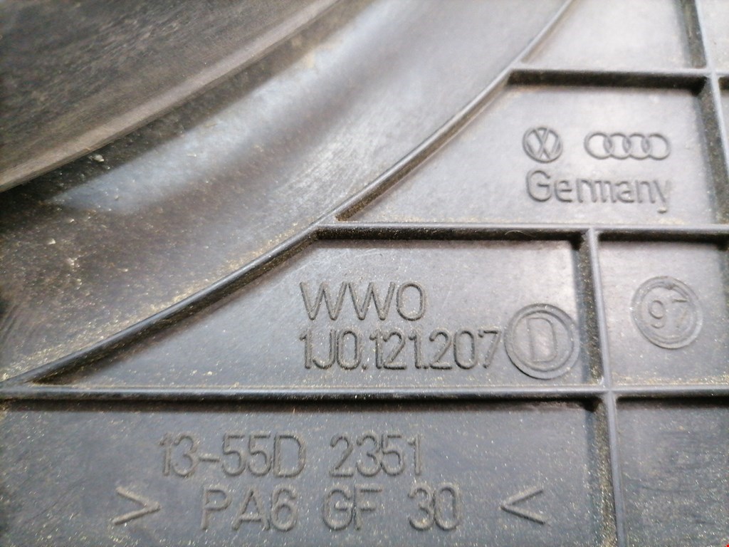 Вентилятор радиатора основного AUDI A3 8L 1996-2003