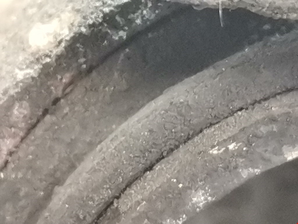 Суппорт передний правый SUBARU Legacy 1998-2004