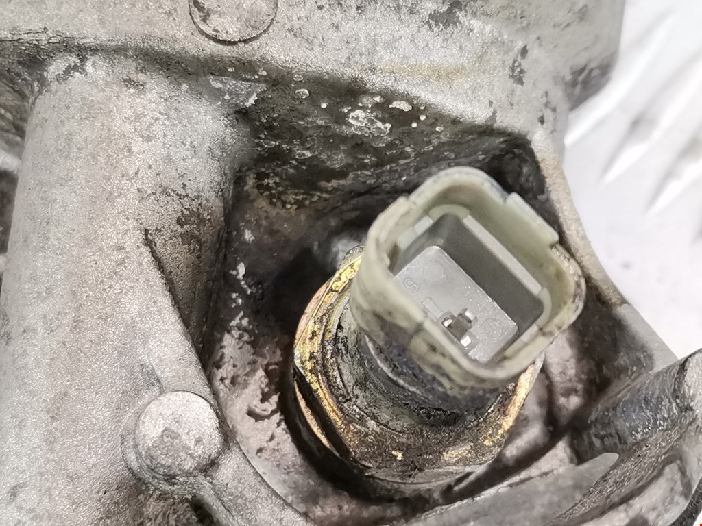 Корпус масляного фильтра CITROEN C 2 2003-2008