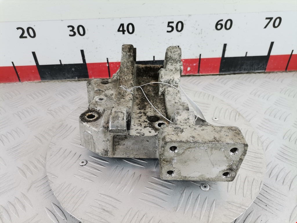 Кронштейн генератора CITROEN C 2 2003-2008