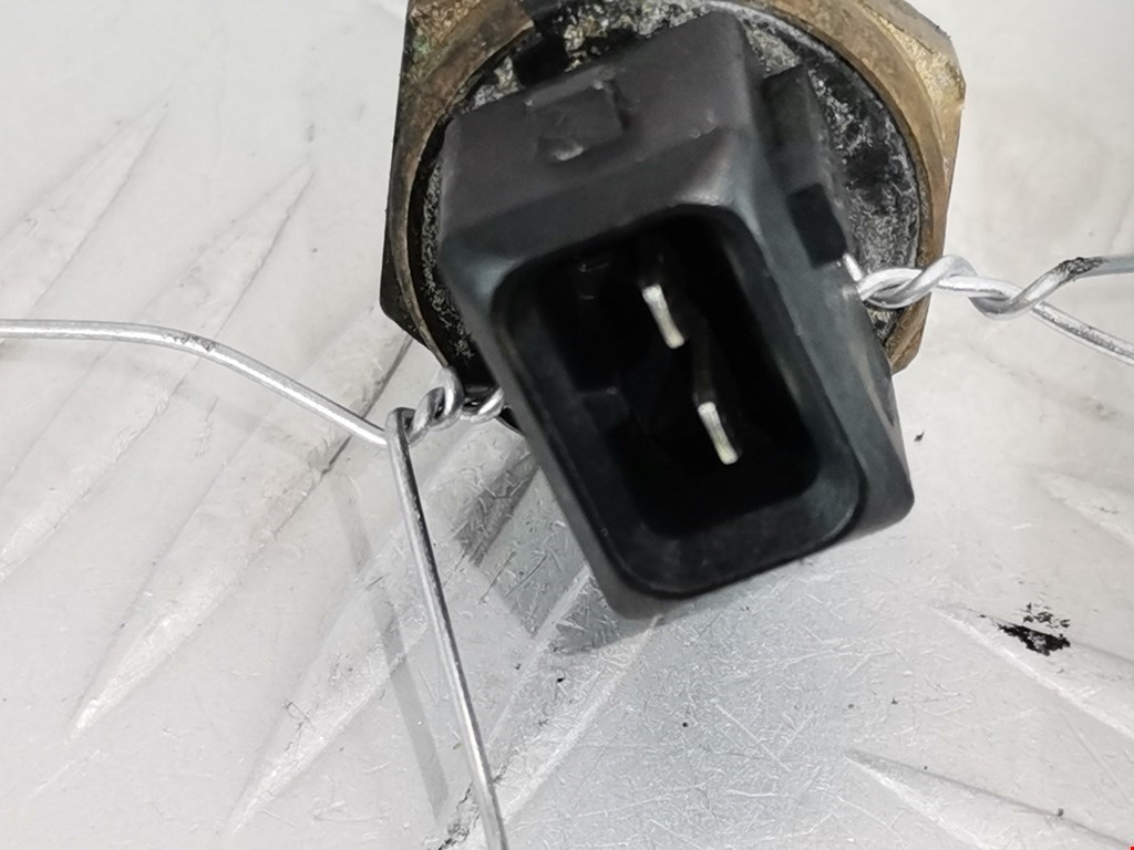 Датчик температуры (охлаждающей жидкости) BMW 3er E46 1998-2006