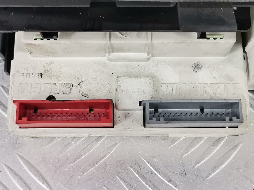 Дисплей информационный (компьютера) RENAULT Laguna 2001-2007