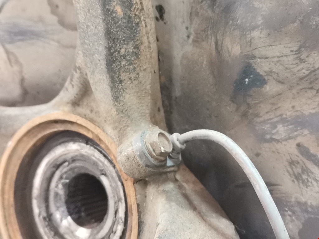 Ступица передняя левая HONDA Civic 4D 2006-2016