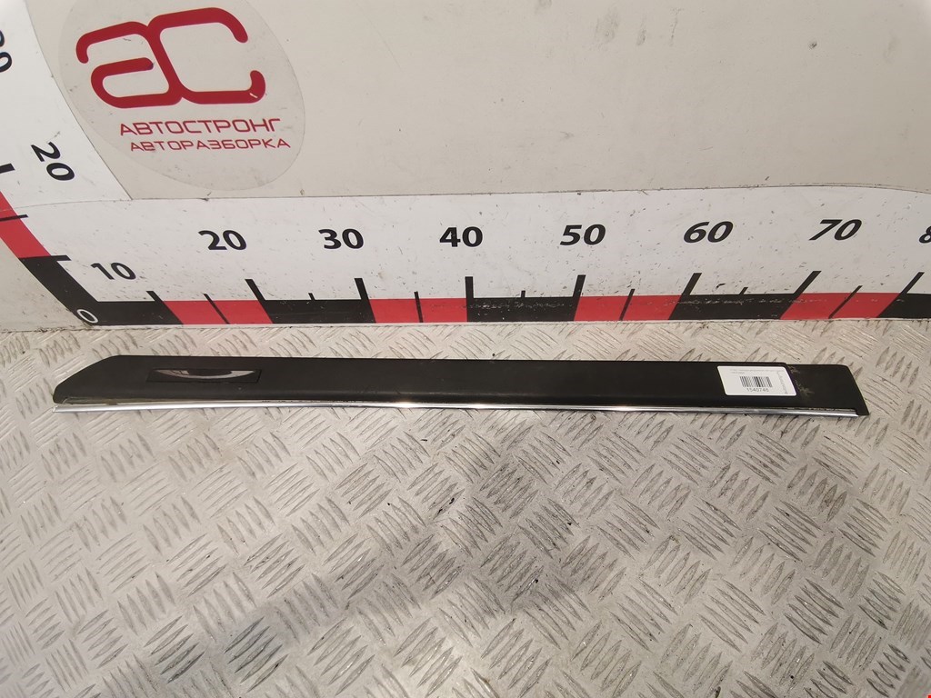 Накладка декоративная (молдинг) двери задней левой Mitsubishi Space_Star 1 (1998-2005)