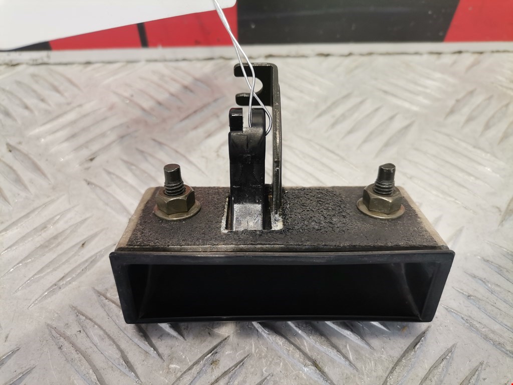 Ручка двери багажника наружная NISSAN X-Trail T30 2000-2007