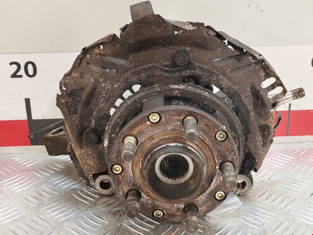 Кулак поворотный правый Subaru Legacy 3 (BE/BH) (1998-2004)