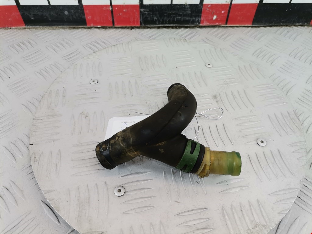 Тройник системы охлаждения NISSAN Note E11 2005-2014