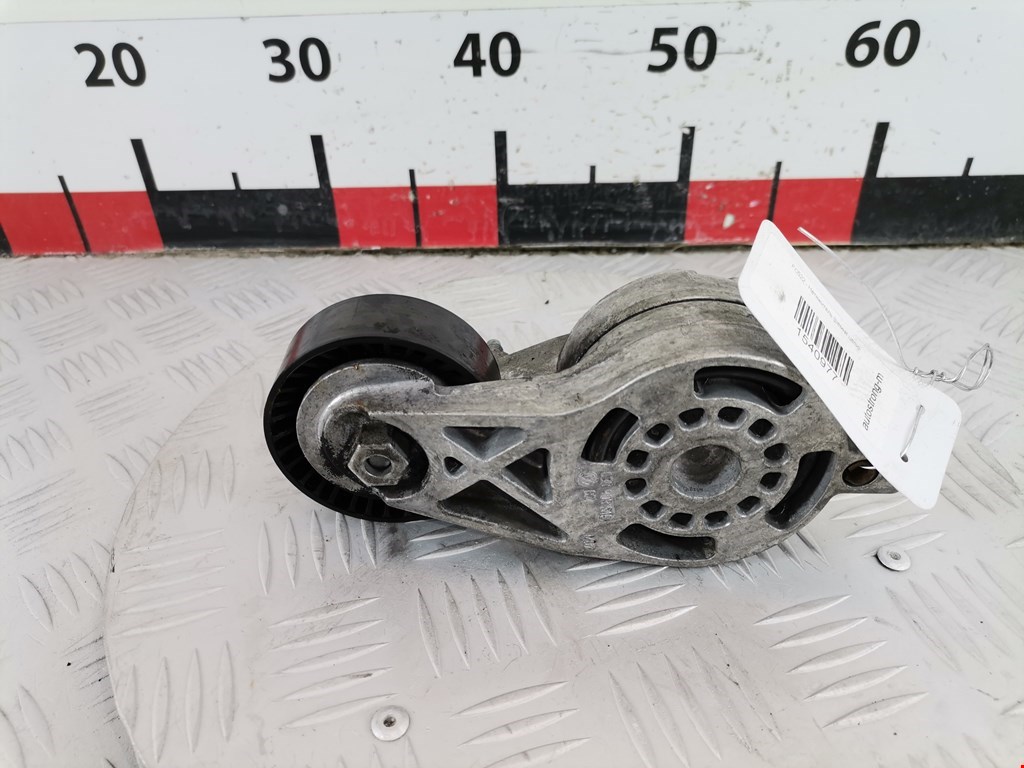 Натяжитель ремня генератора (приводного поликлинового ремня Audi A3 8P (2003-2013)