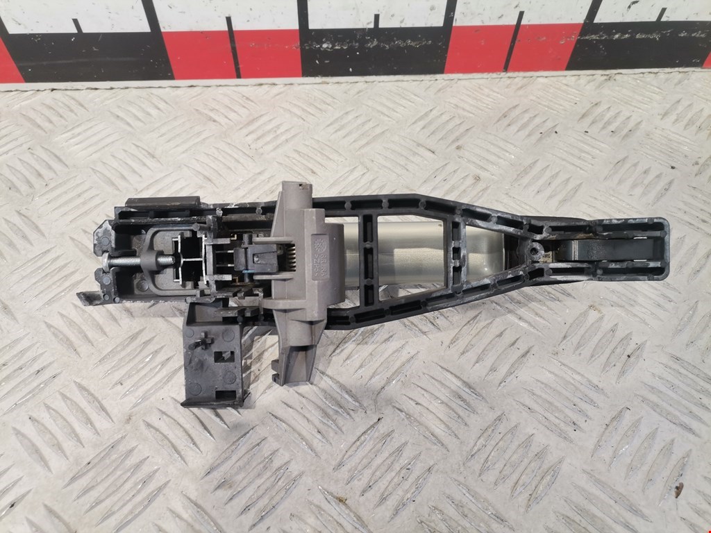 Ручка двери задней наружная правая FORD C-MAX 2003-2010