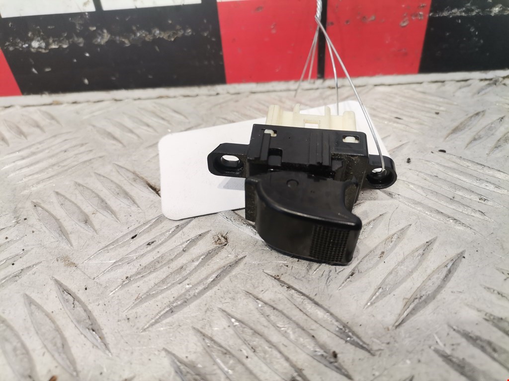 Кнопка стеклоподъемника MAZDA Mazda 6 GG 2000-2007