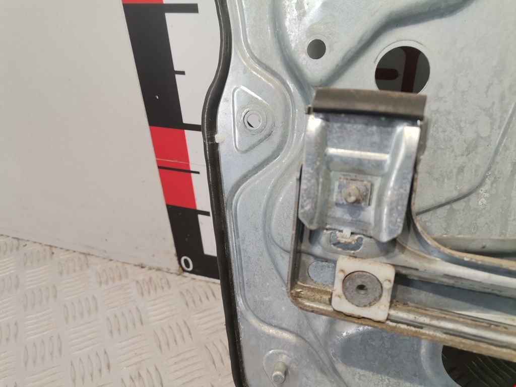 Стеклоподъемник передний правый FORD C-MAX 2003-2010