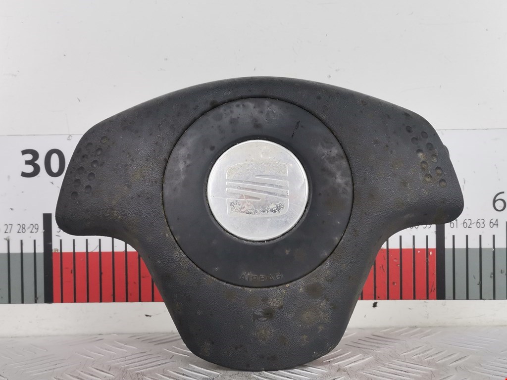 Подушка безопасности в рулевое колесо SEAT Ibiza 2002-2008