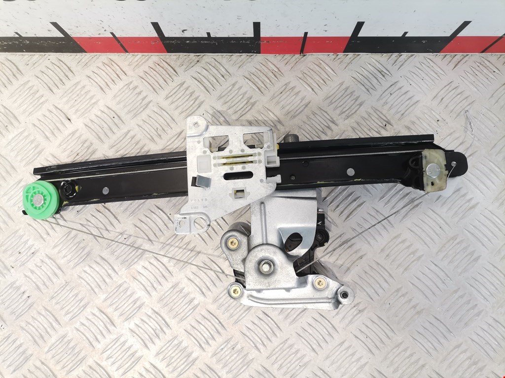 Стеклоподъемник задний правый VOLVO V70 II 2000-2007