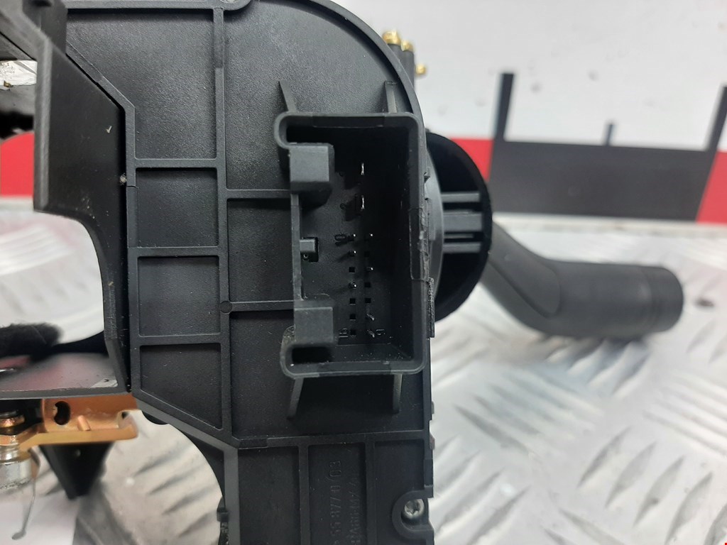 Переключатель стеклоочистителя VOLKSWAGEN Phaeton 2002-2016