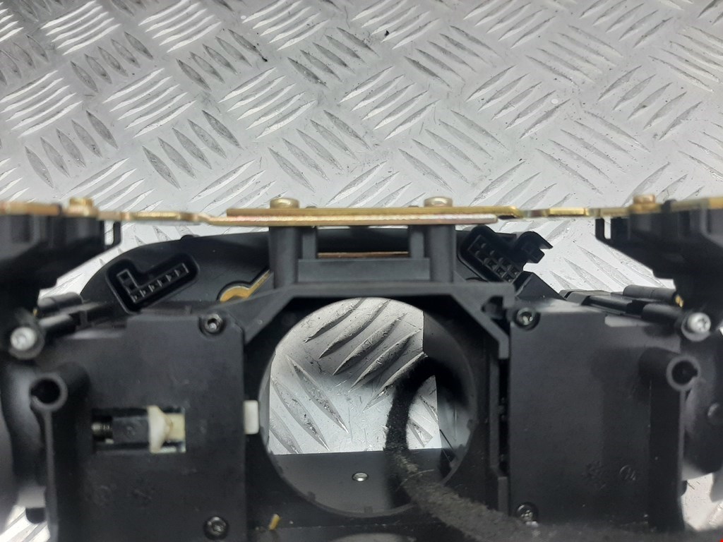 Переключатель стеклоочистителя VOLKSWAGEN Phaeton 2002-2016